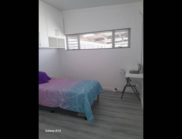 1 bed property to rent in RAVENSMEAD